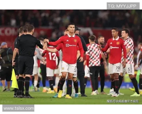 西甲激战曼联大胜巴萨乌龙球瞬间点燃全场激情集锦回顾