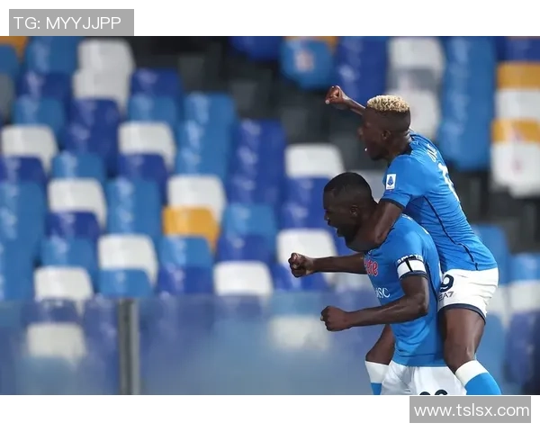 那不勒斯友谊赛逆转尤文图斯争议判罚引发全场热议